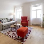 Next2mozart-apartment Apartment *